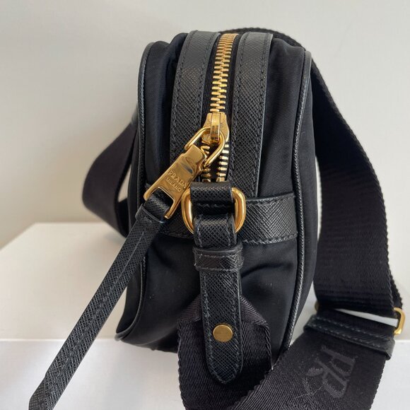 Prada Black Camera Bag - Picture 8 of 9